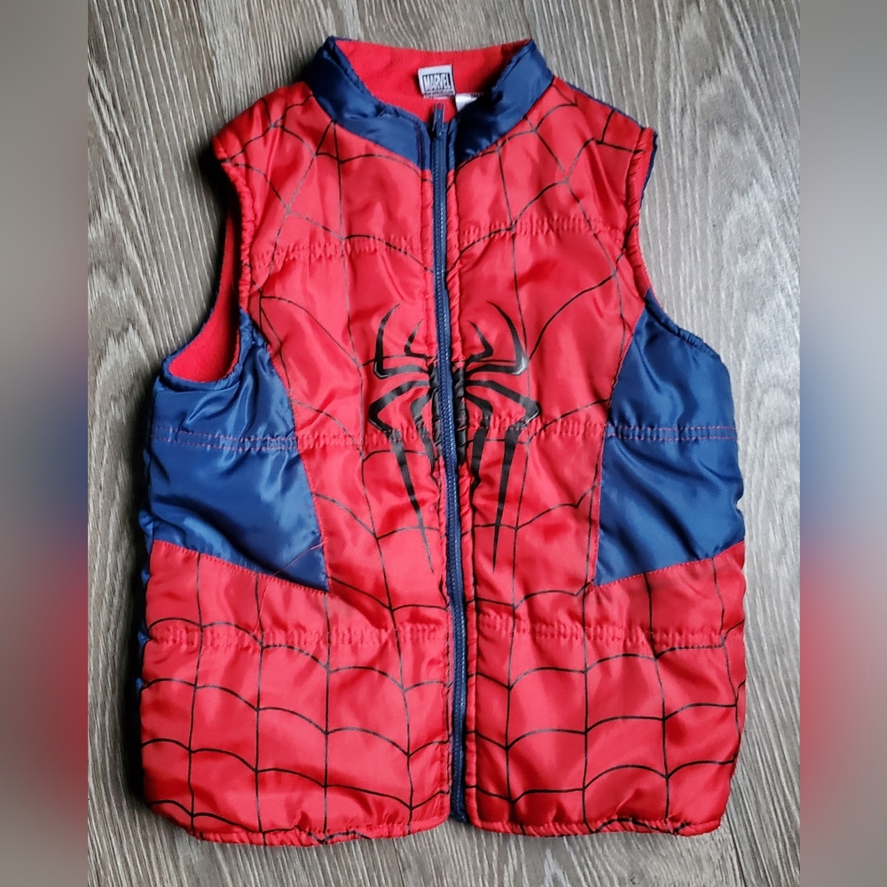 Marvel Spiderman Boy's size 6 zip up  fleece lined vest